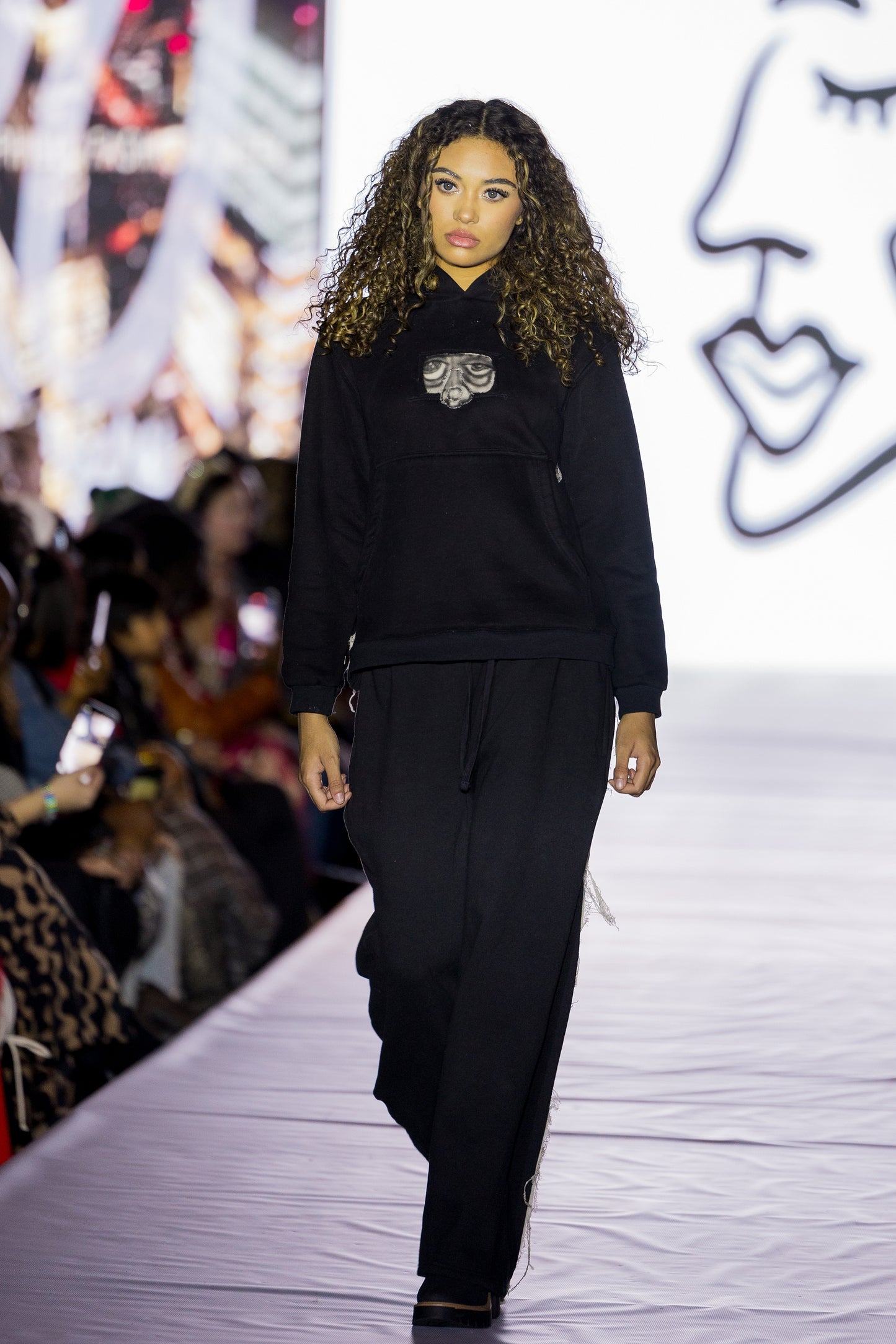 “Many Moods” Set